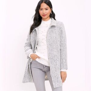 LOFT Gray Herringbone Tweed Zip Up Coat With Pockets Size Small